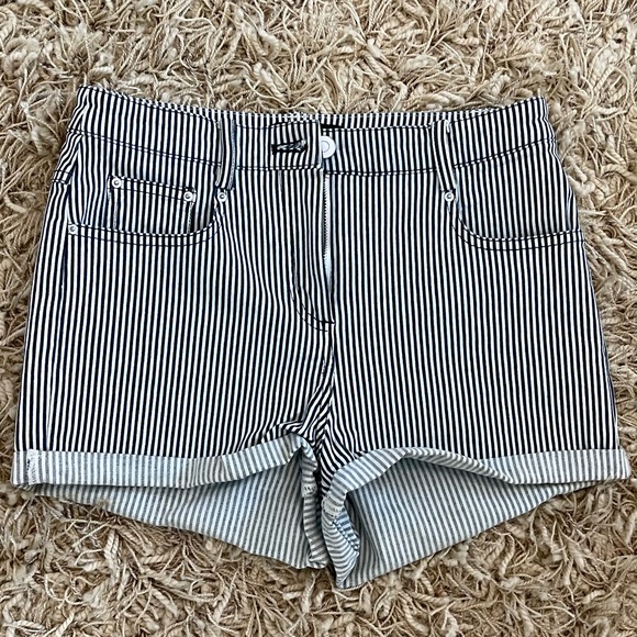 Forever 21 Pants - Denim Striped forever21 shorts